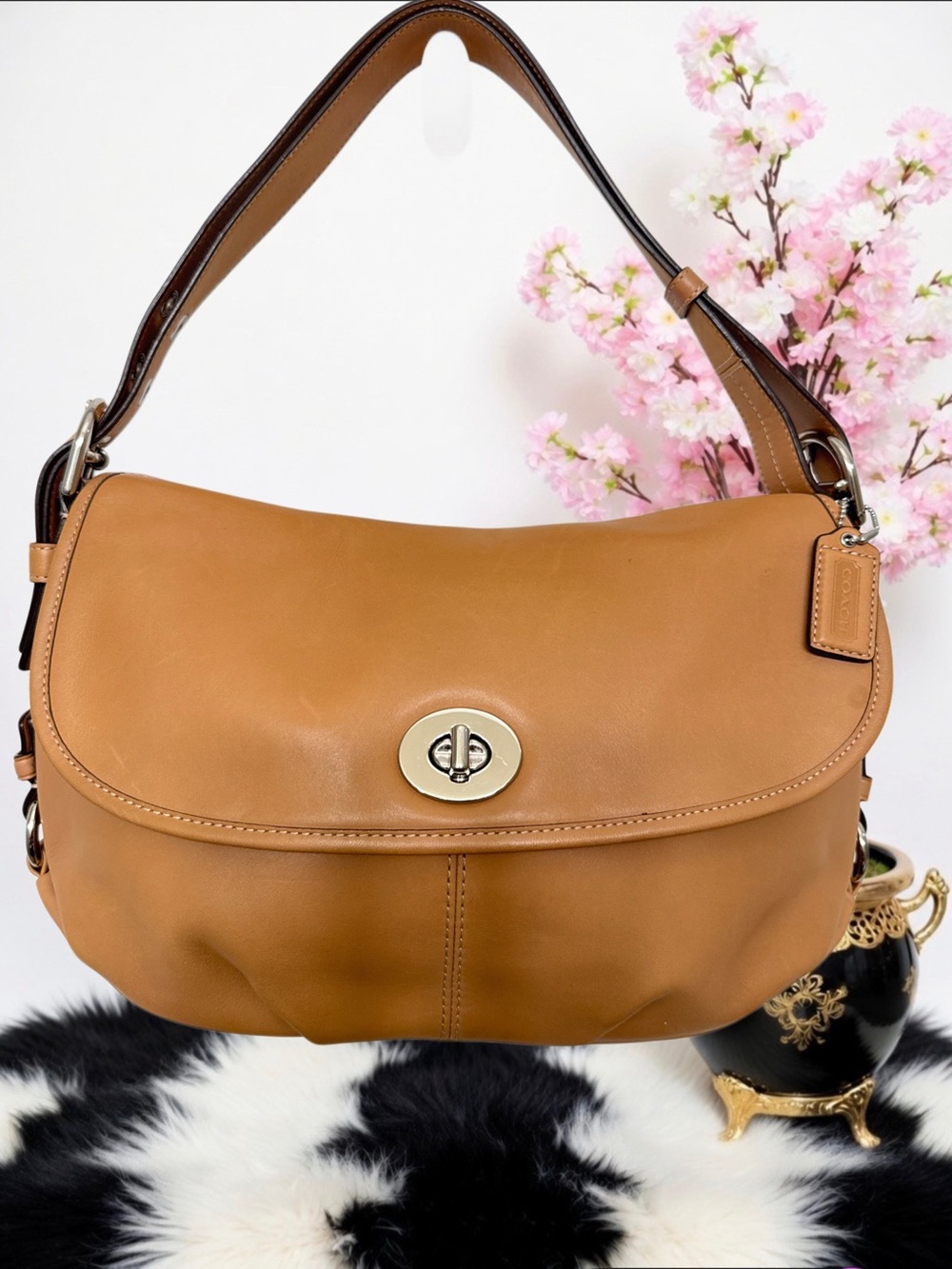 COACH LEGACY LEATHER FLAP SHOULDER BAG